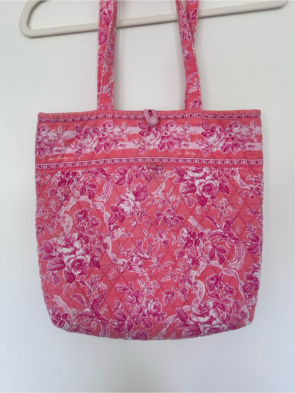 Vera Bradley retired pink "Hope Toile" quilted shoulder tote bag - Picture 2 of 13